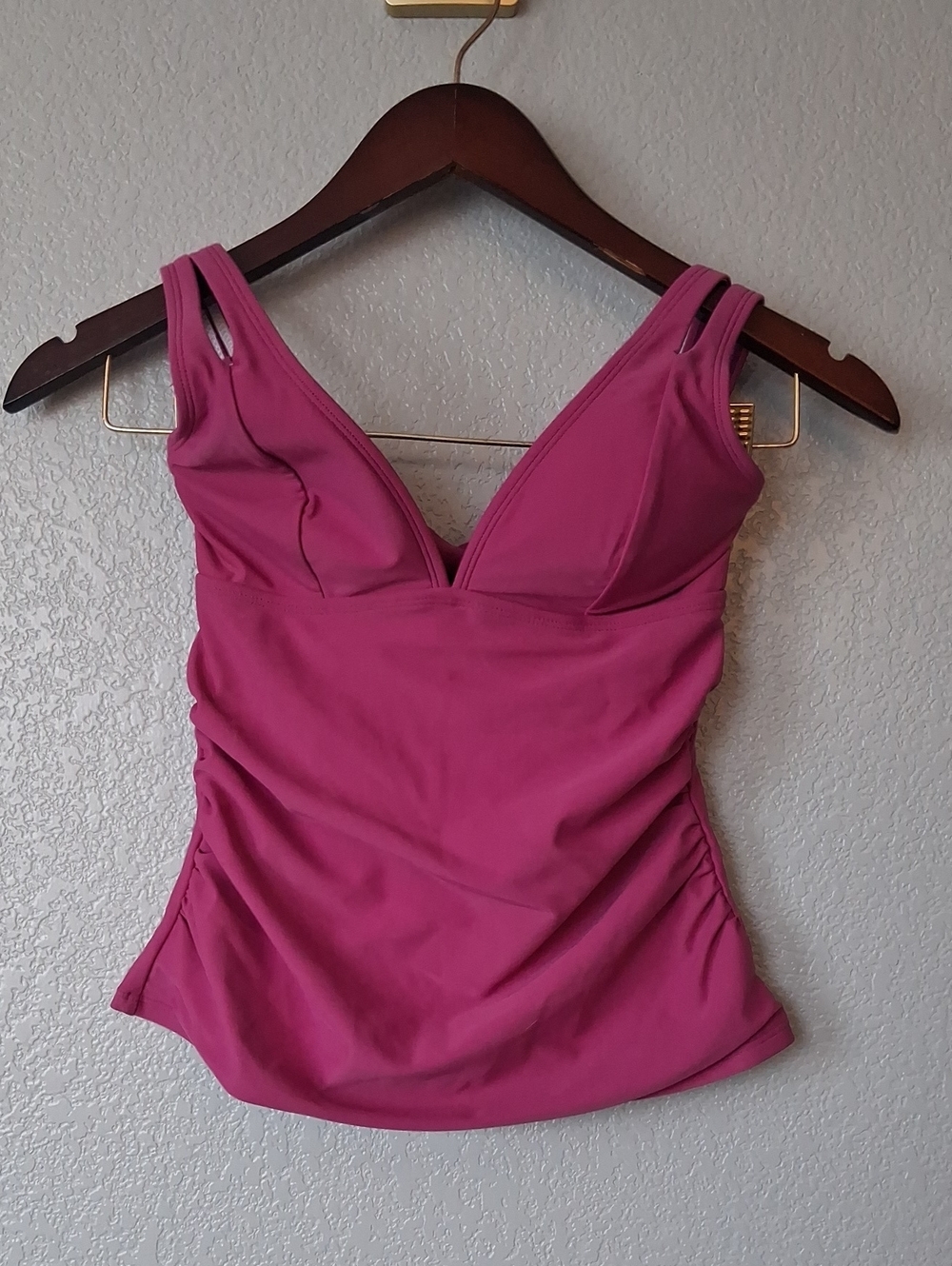 Women's Deep V Tankini Top in Magenta